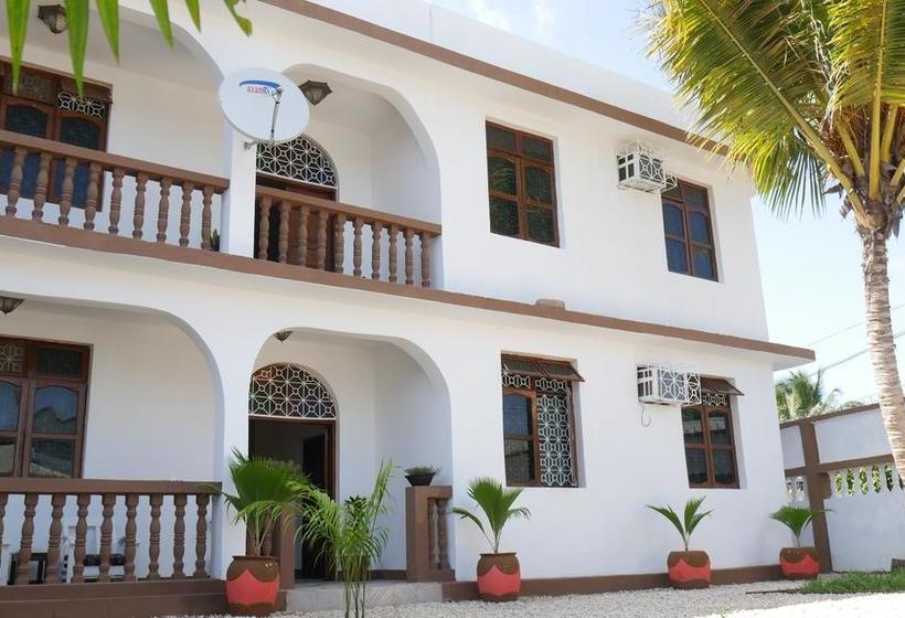 酒店 Airport Palace