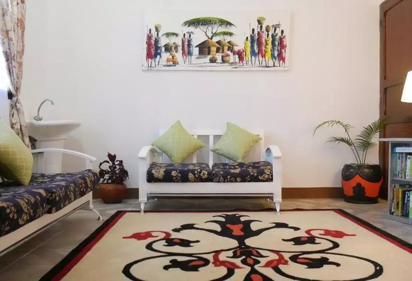 هتل Airport Palace