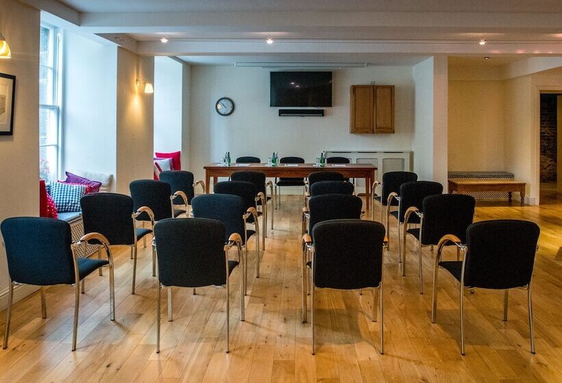 هتل The Coffee House