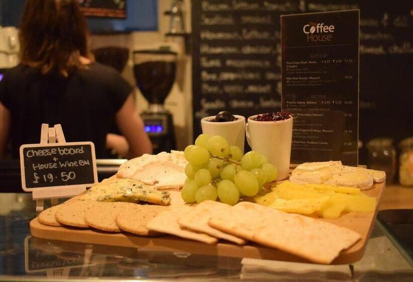 هتل The Coffee House