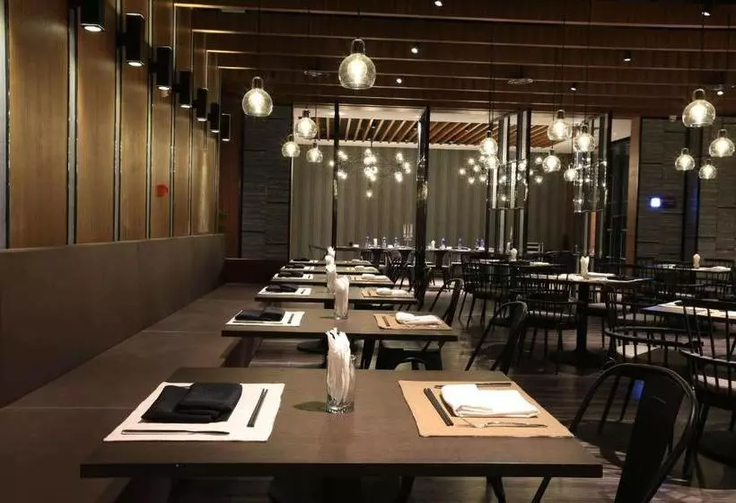 ホテル Tryp By Wyndham  Xian