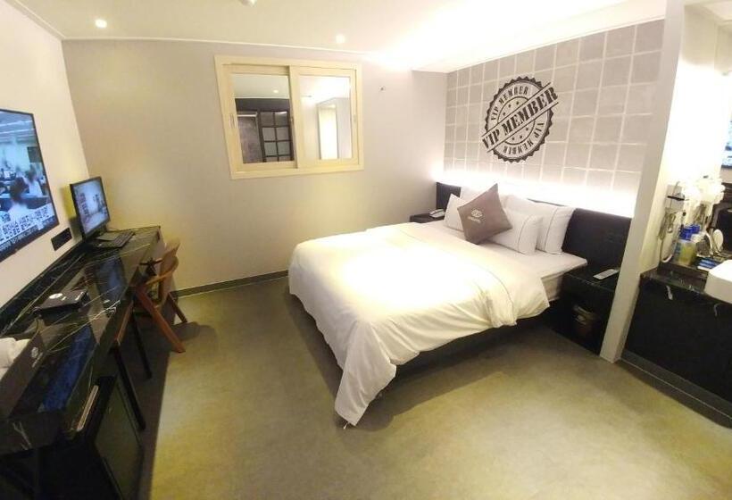 בית מלון כפרי Vovo