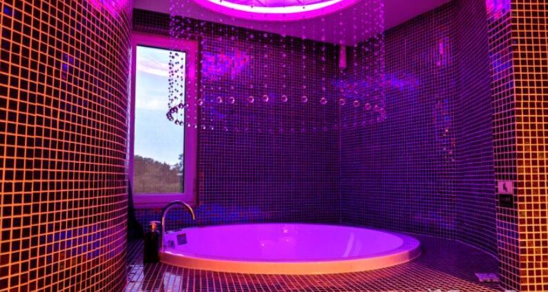 בית מלון כפרי Weihai Gaoshang Movie Art