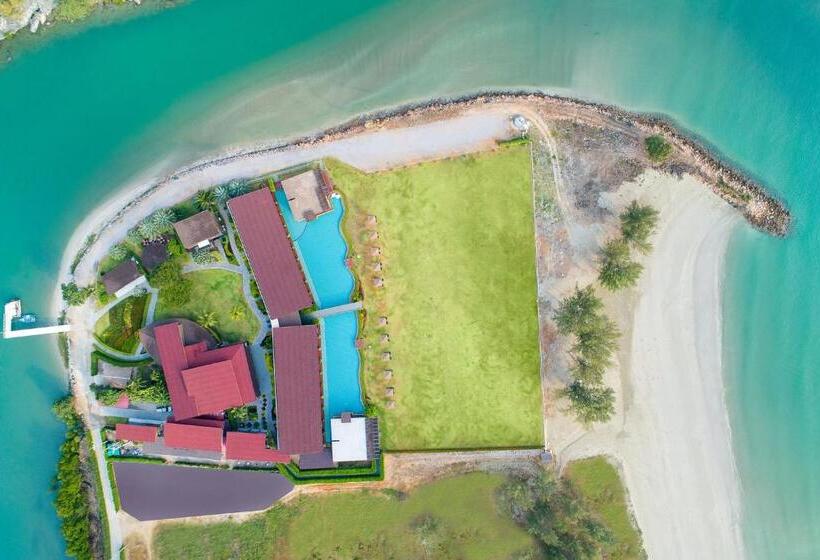 La Isla Pranburi Beach Resort