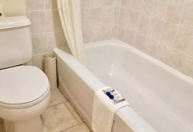 Motelli New Imperial Inn