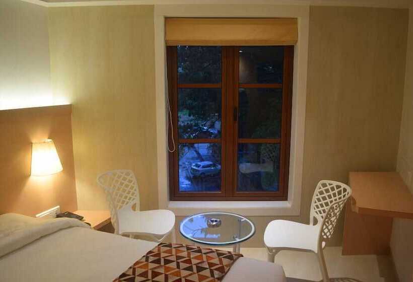 South Coast Hotel Wagle Estate Thane