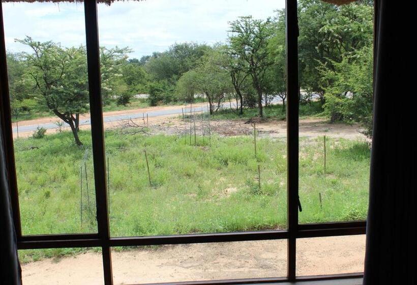 Woodpecker Lodge B&b