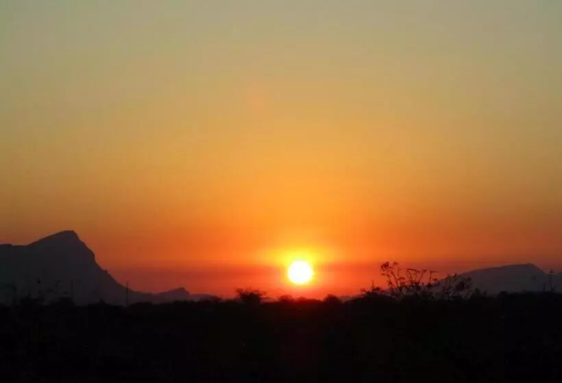 Woodpecker Lodge B&b