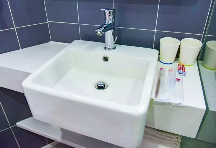 Hotelli Hanting  Jiayuguan Fangte Silu Shenhua Theme Park