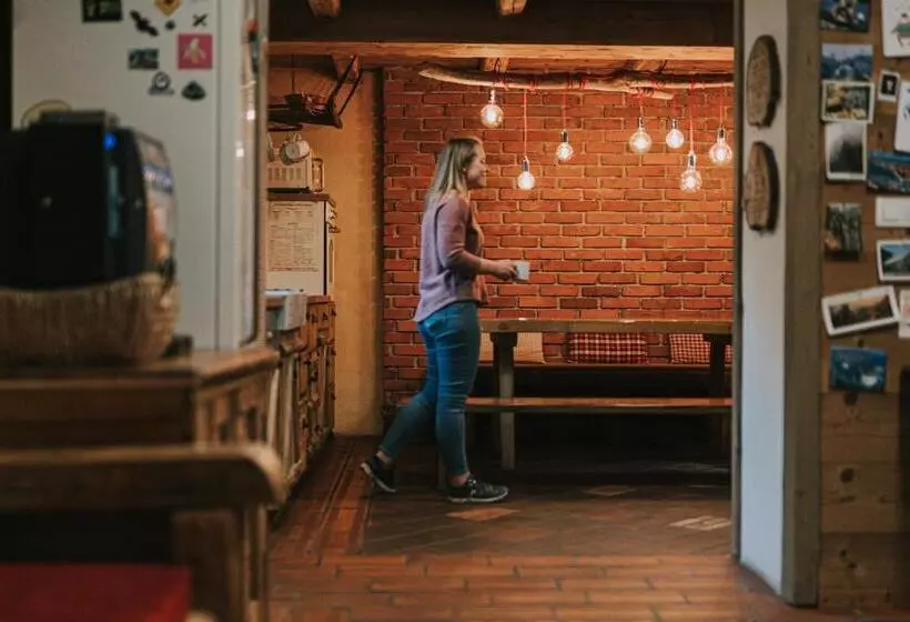 Hostel Lukna