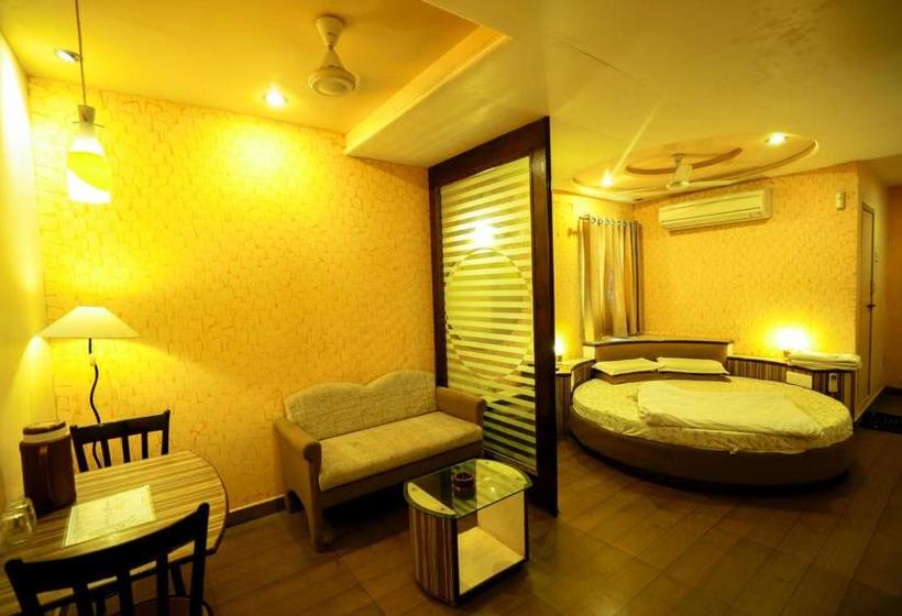 בית מלון כפרי Ashiana