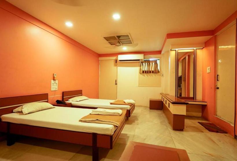 בית מלון כפרי Ashiana