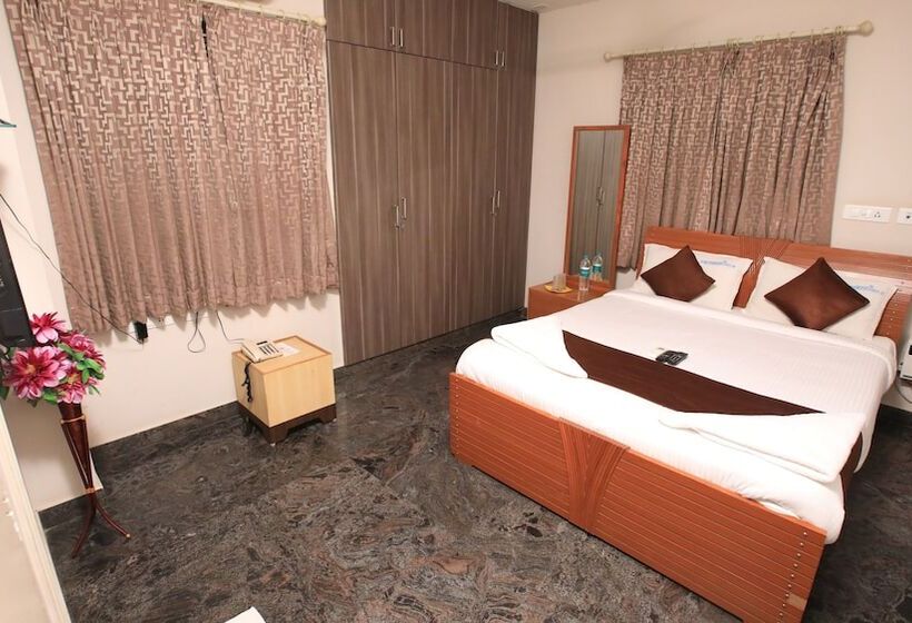 فندق Rithikha Inn