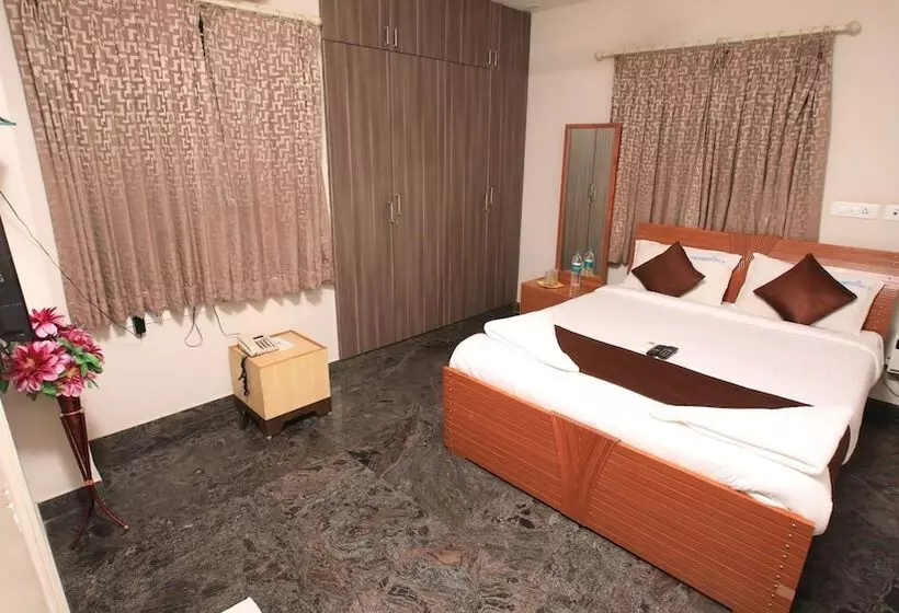 Hotelli Rithikha Inn