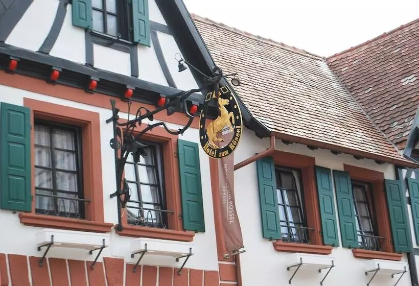 Hotelli Zum Rössel