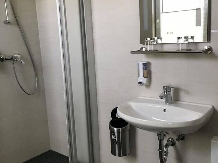 Kraftwerk Relax Motel