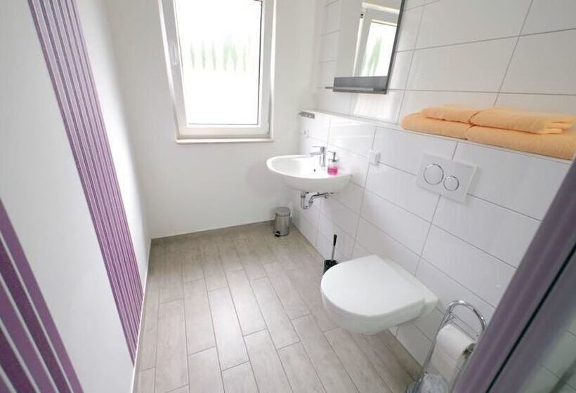 Kraftwerk Relax Motel