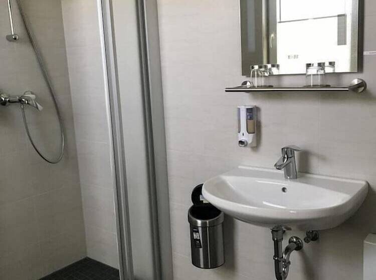 Kraftwerk Relax Motel