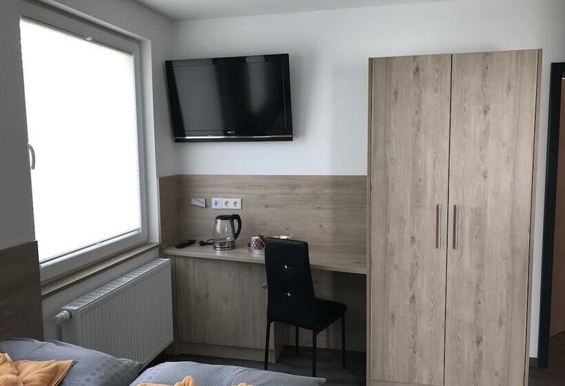 Kraftwerk Relax Motel