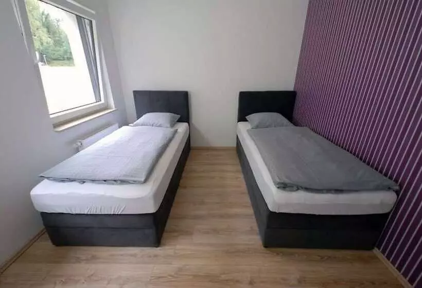 Kraftwerk Relax Motel