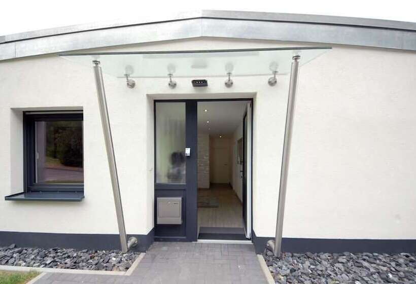 Kraftwerk Relax Motel