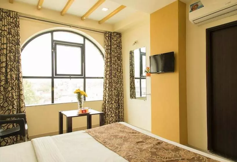 Oyo 2493 Hotel K P Inn