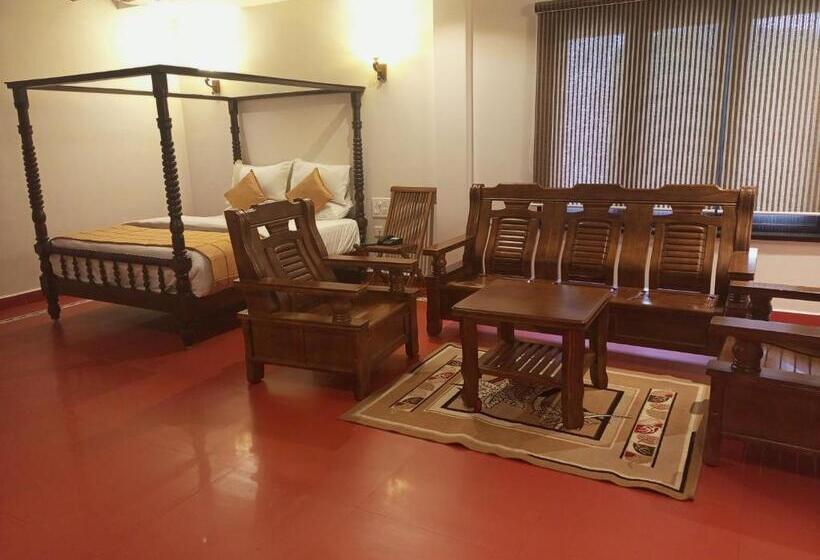 Mount Retreat Resorts   Madurai