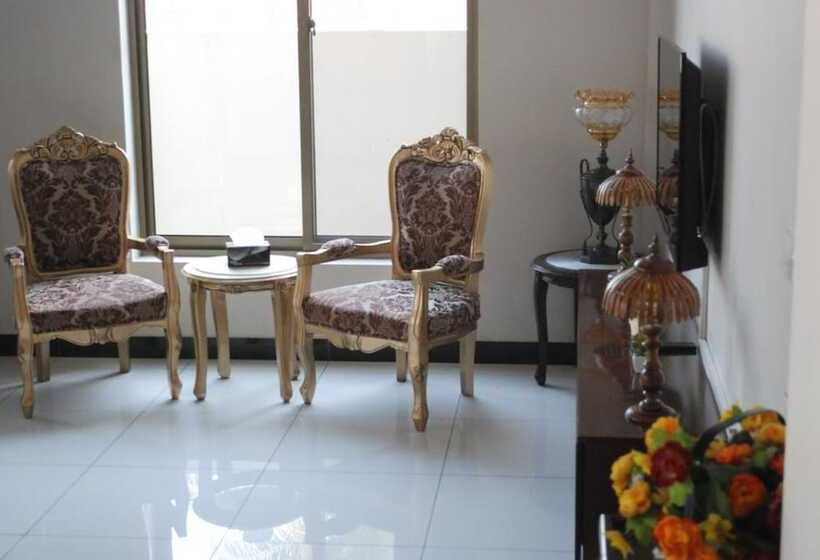 هتل Royal Mark Lodges