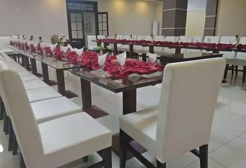 هتل Royal Mark Lodges