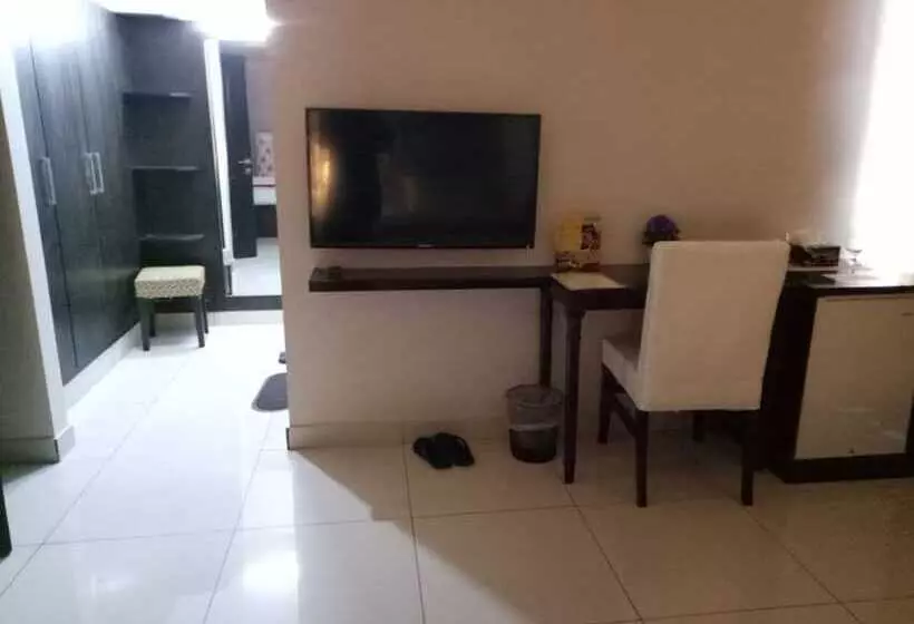 هتل Royal Mark Lodges