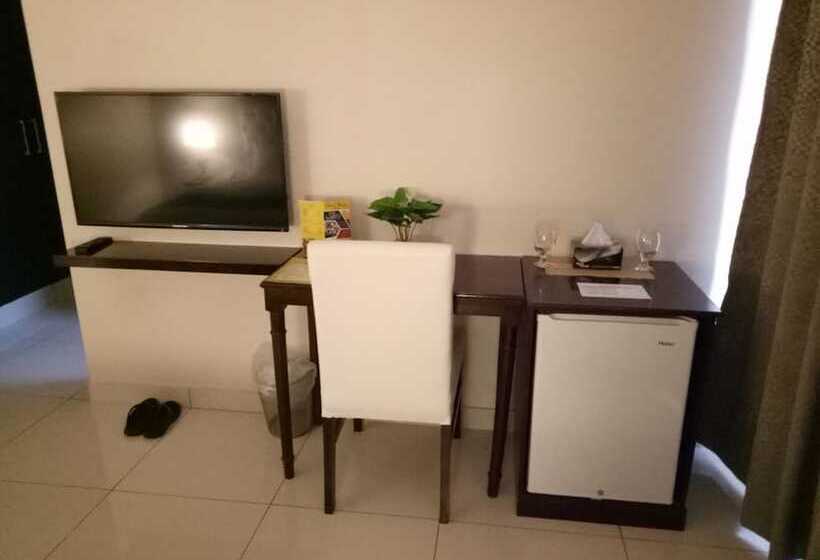 هتل Royal Mark Lodges