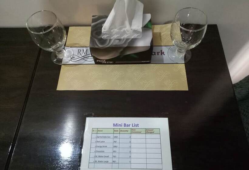 هتل Royal Mark Lodges