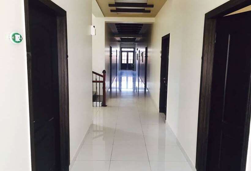 هتل Royal Mark Lodges