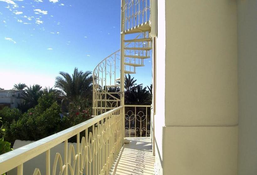 هاستل Tarbouche House Dahab