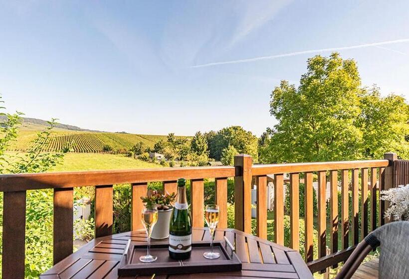 민박 Clos Du Mont Rouge