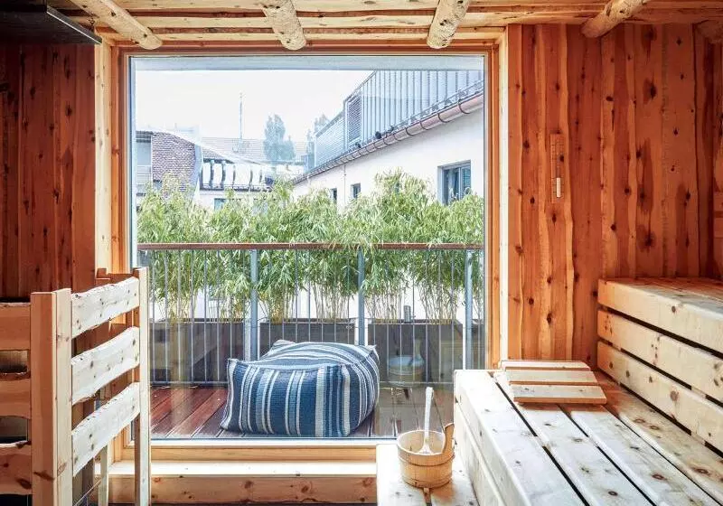 25hours Hotel The Royal Bavarian