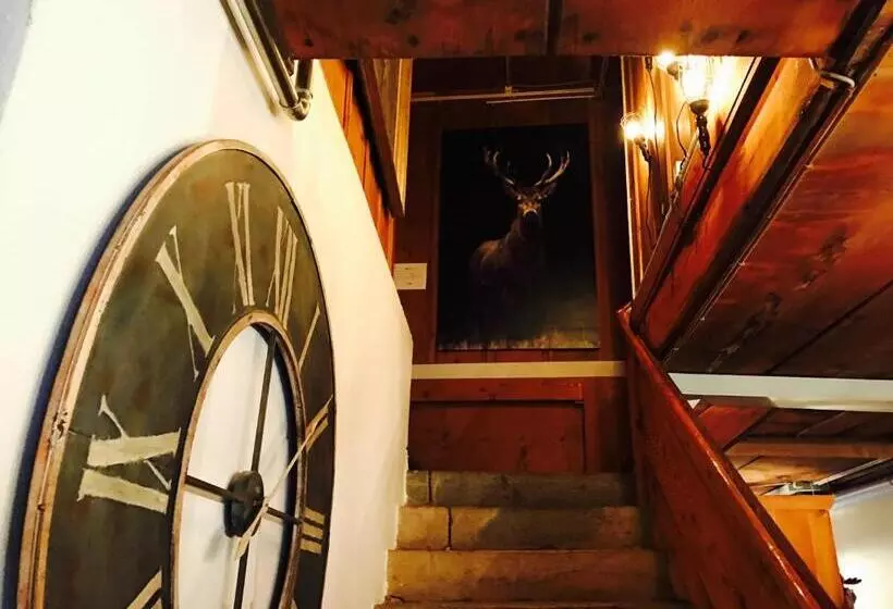 ホテル Auberge De L Assesseur   Mont Soleil