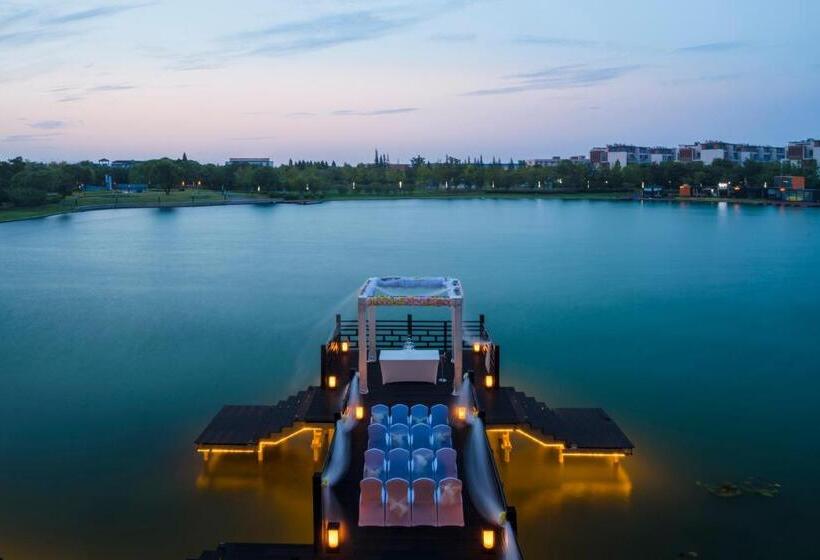 Hotel Pullman Zhouzhuang