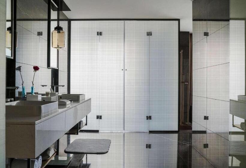 Hotel Pullman Zhouzhuang