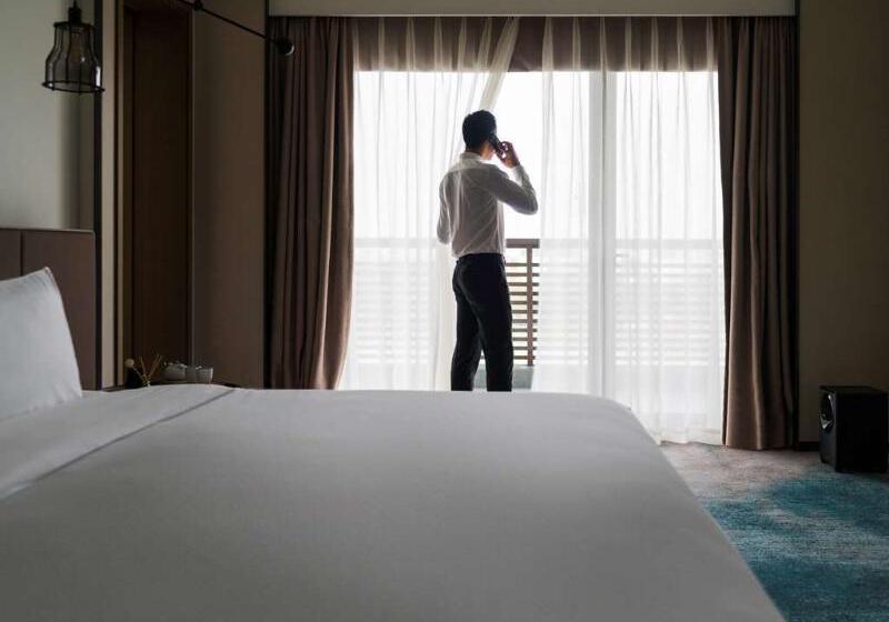 Hotel Pullman Zhouzhuang