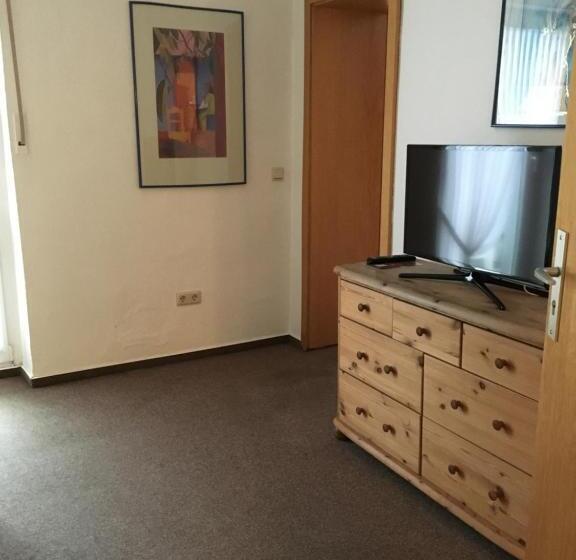 Отель Restaurant Kerzan´s