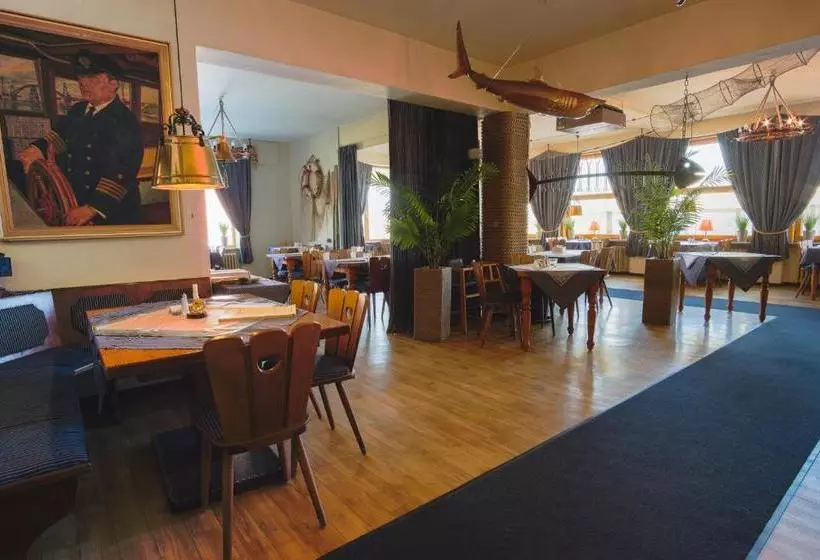 ホテル Restaurant Seestern