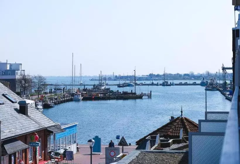 ホテル Restaurant Seestern