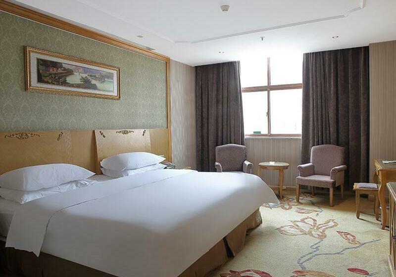 Vienna Hotel Suzhou Luokou Metro Station