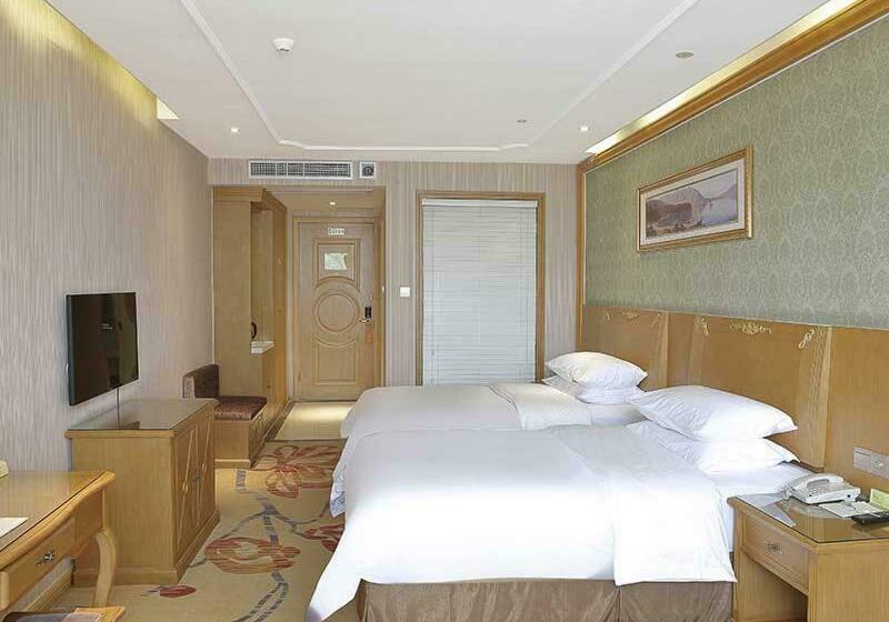 Vienna Hotel Suzhou Luokou Metro Station