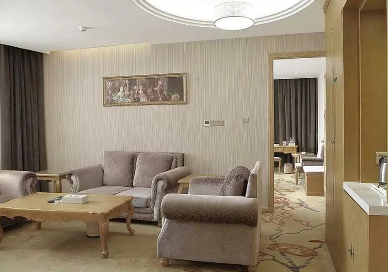 Vienna Hotel Suzhou Luokou Metro Station