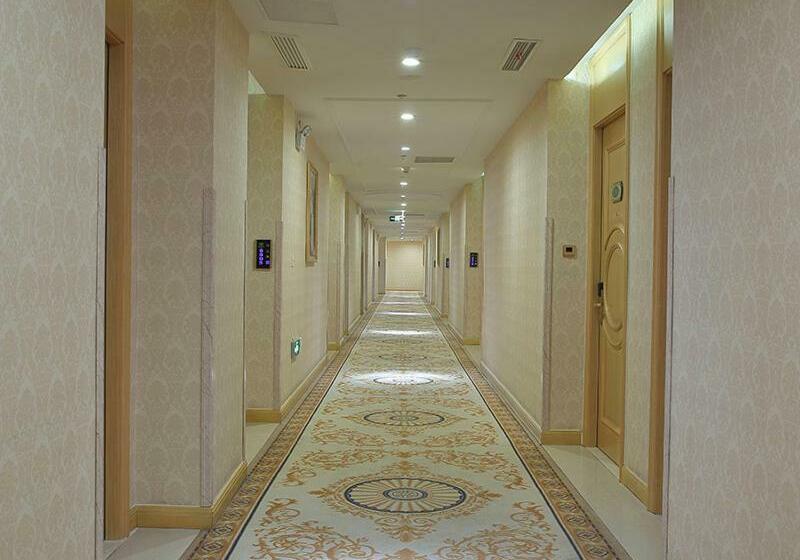 Vienna Hotel Suzhou Luokou Metro Station