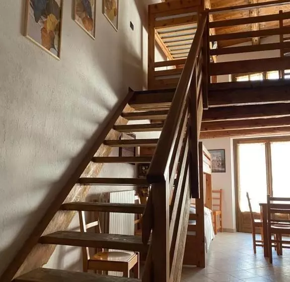ユースホステル Rifugio Escursionistico La Ruà