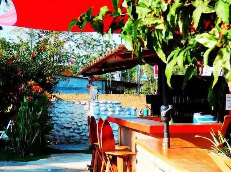 هتل El Jardin