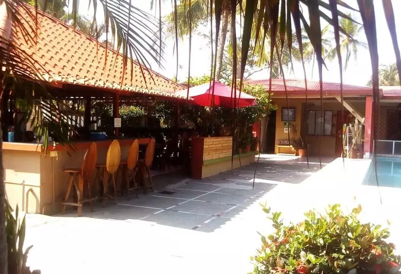 هتل El Jardin